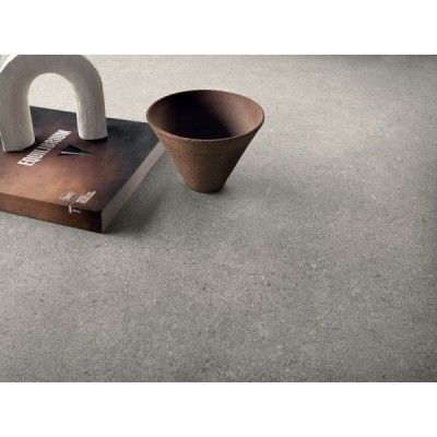 COTTO D'ESTE KERLITE 6PLUS PURA GREY PURA Naturale 120x120 cm - AEK8PU52 Italian Tile de COTTO D'ESTE KERLITE 6PLUS PURA GREY PURA Naturale 120x120 cm - AEK8PU52 Italian Tile de